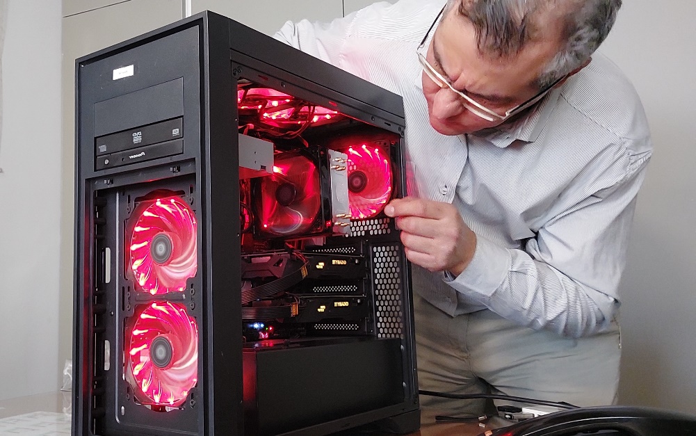 خدمات کامپیوتر در محل تهران