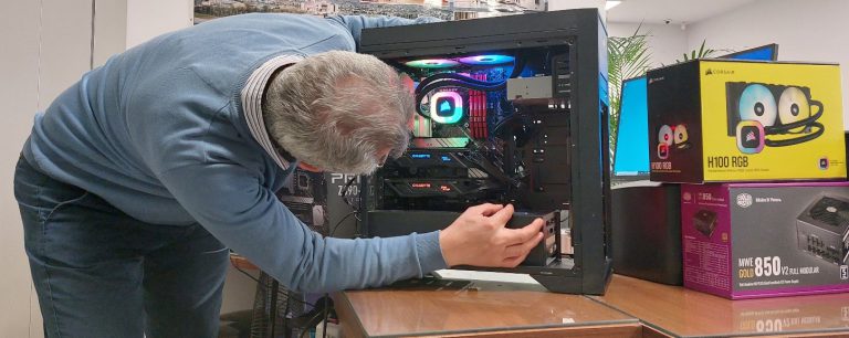 اسمبل سیستم گیمینگ