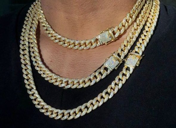 زنجیر و گردنبند مردانه