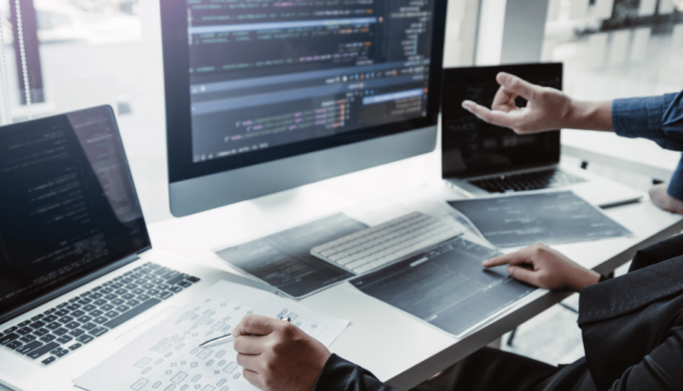 استخدام برنامه نویس اندروید