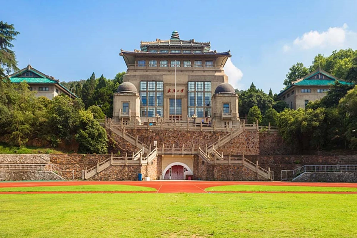 بهترین دانشگاه‌های چین برای مهاجرت چیست؟