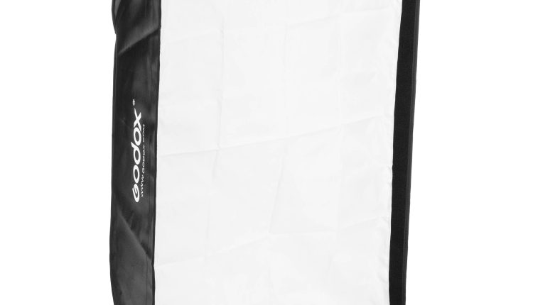 سافت باکس پرتابل گودکس (همراه با زنبوری) Godox Portable Softbox 100*70 Bowens Mount