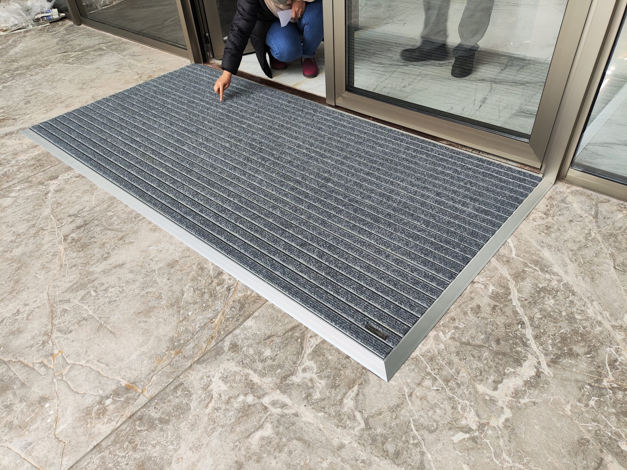 پادری آلومینیومی